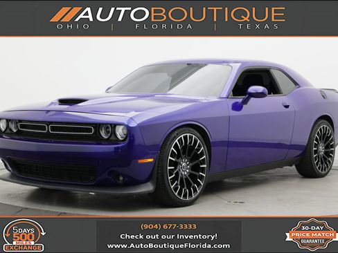 Used 2022 Dodge Challenger GT w/ Blacktop Package RWD image 1