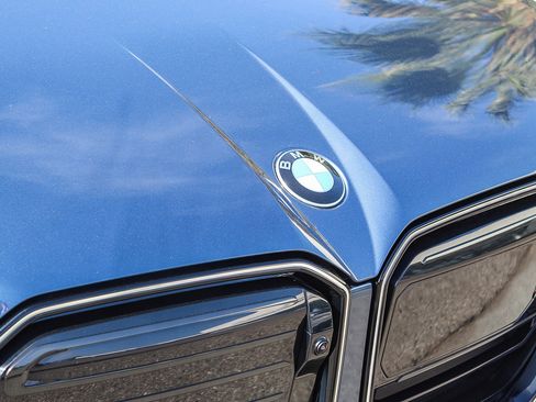 Used 2025 BMW X3 M50 image 9