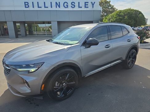 Used 2022 Buick Envision Preferred FWD image 1