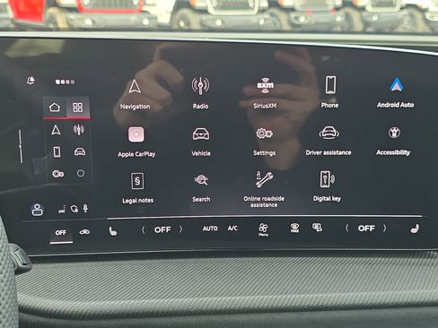 Used 2025 Audi SQ5 Premium Plus image 21