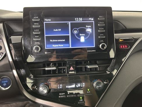 Used 2024 Toyota Camry LE image 30