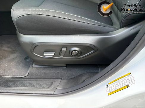 Used 2026 Jeep Grand Cherokee L Laredo RWD image 49