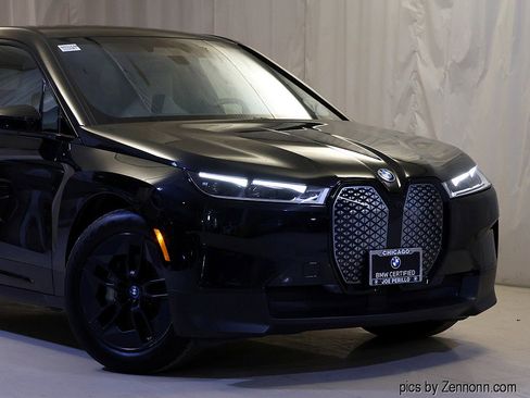 Certified 2023 BMW iX xDrive50 w/ Premium Package image 2