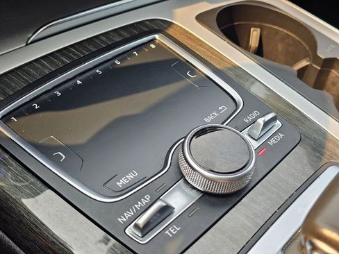 Used 2018 Audi Q7 2.0T Premium Plus w/ Premium Plus Package image 30