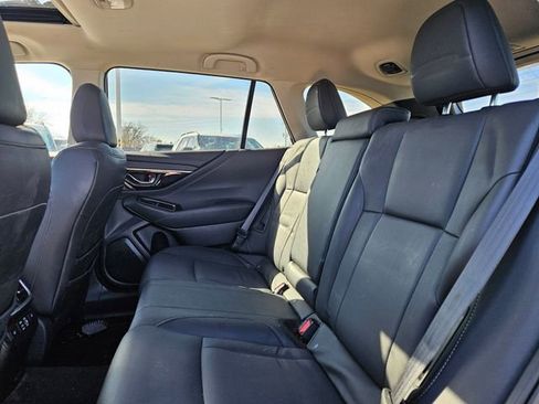 Used 2023 Subaru Outback Limited image 6