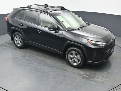 Certified 2025 Toyota RAV4 XLE w/ Weather Package AWD/4WD image 43