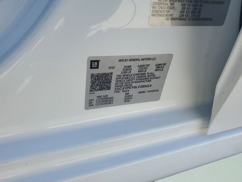 Used 2020 Chevrolet Silverado 2500 LTZ w/ LTZ Premium Package image 28