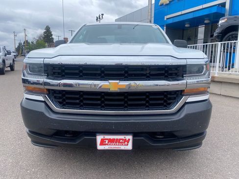 Used 2019 Chevrolet Silverado 1500 W/T w/ WT Convenience Package AWD/4WD image 8