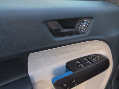 New 2025 Ford Maverick XLT w/ XLT Luxury Package image 7