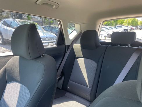 Used 2025 Kia Soul LX w/ LX Technology Package FWD image 34