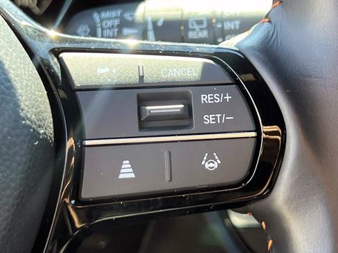 Used 2025 Honda HR-V Sport image 19
