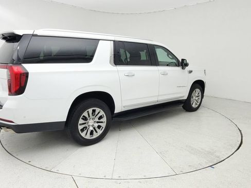 Certified 2025 GMC Yukon XL Denali AWD/4WD image 7
