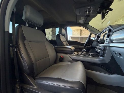 Used 2022 Ford F150 Lariat image 26