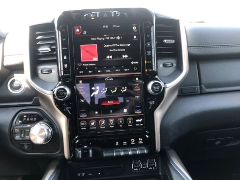 Used 2019 RAM 1500 Laramie image 14