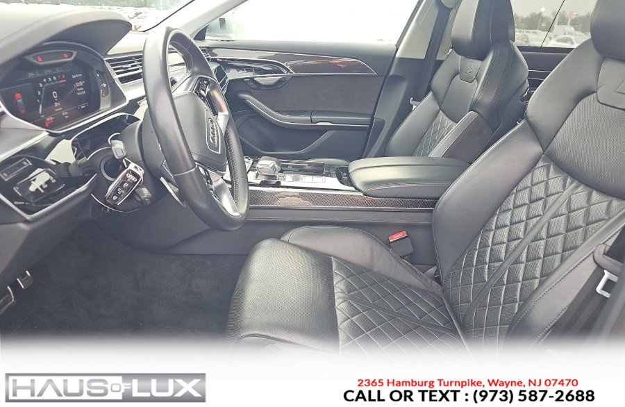 Used 2020 Audi S8 L w/ S8 Executive Package AWD/4WD image 4