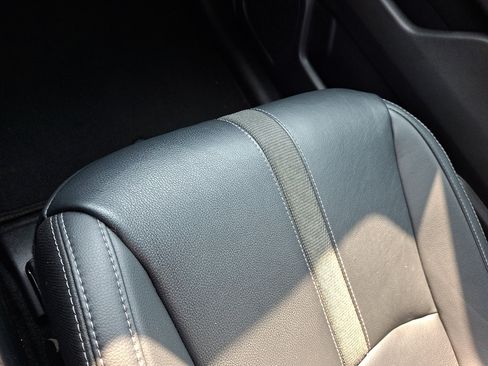 Certified 2023 Honda Pilot EX-L image 26