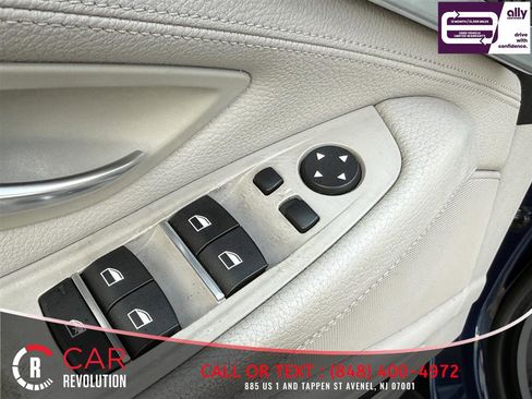 Used 2013 BMW 535i xDrive Sedan AWD/4WD image 28