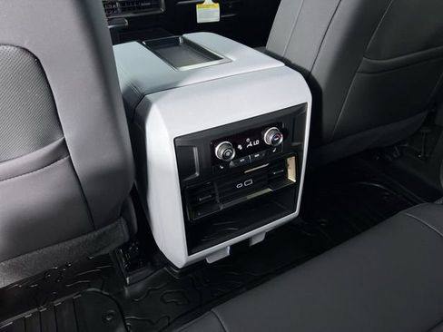 Used 2024 GMC Hummer EV 2X w/ Extreme Off-Road Package image 22