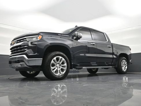 Used 2023 Chevrolet Silverado 1500 LTZ RWD image 21