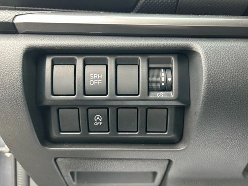 Used 2021 Subaru Forester Premium image 12