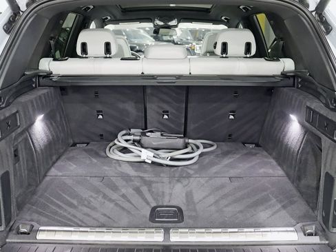 Used 2025 BMW X5 xDrive50e w/ M Sport Package image 37