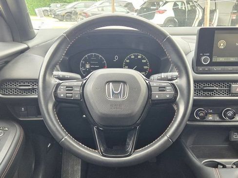 Used 2025 Honda HR-V Sport image 22