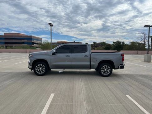 Used 2020 Chevrolet Silverado 1500 LT w/ All-Star Edition image 8