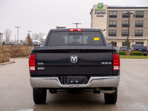Used 2017 RAM 1500 Classic SLT image 7