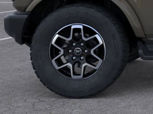 New 2026 Ford Bronco Outer Banks image 21