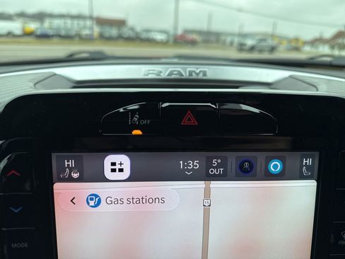 New 2026 RAM 1500 4x4 Crew Cab image 55