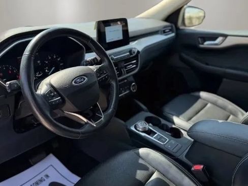 Used 2020 Ford Escape SEL AWD/4WD image 10