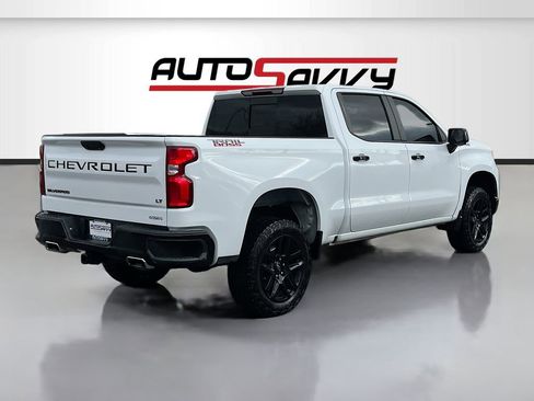 Used 2024 Chevrolet Silverado 1500 LT Trail Boss w/ Convenience Package II AWD/4WD image 7