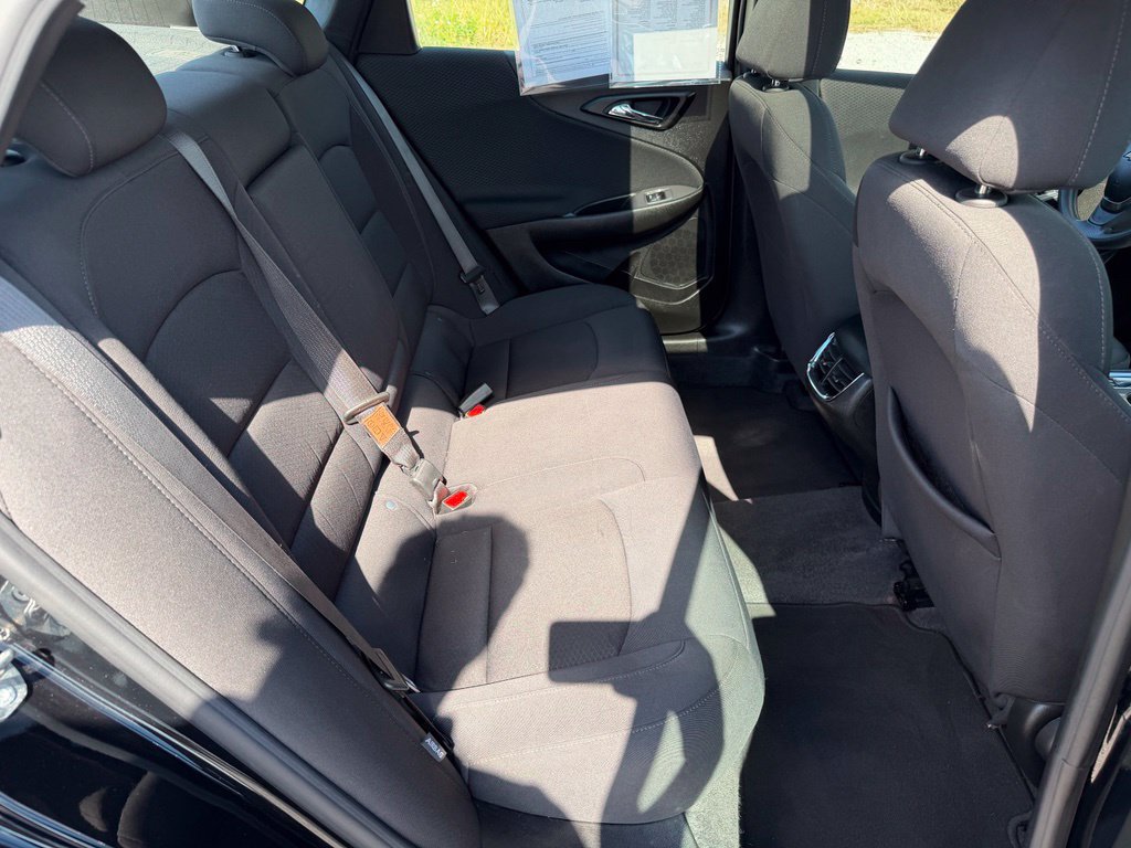 Used 2024 Chevrolet Malibu LT FWD image 23