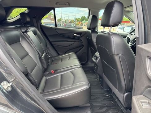 Used 2019 Chevrolet Equinox Premier FWD image 10