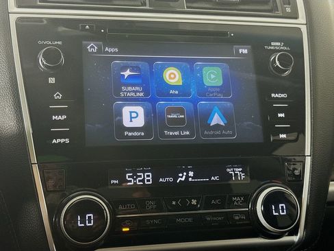 Used 2018 Subaru Outback 2.5i Limited image 17