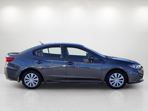 Used 2018 Subaru Impreza 2.0i image 4