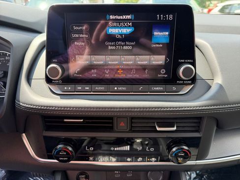 Used 2026 Nissan Rogue SV AWD/4WD image 19