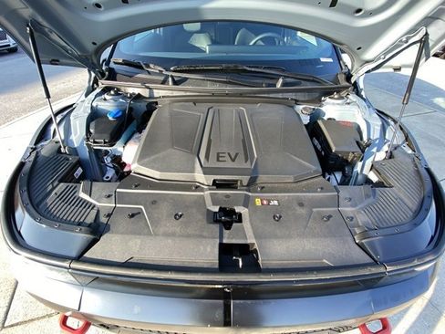 New 2025 Hyundai Ioniq 5 XRT image 30