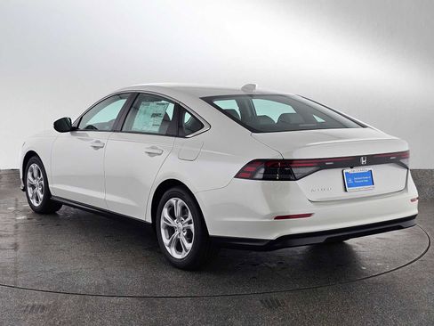 New 2026 Honda Accord LX image 5