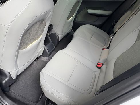 New 2026 Volvo EX30 Cross Country Ultra image 15