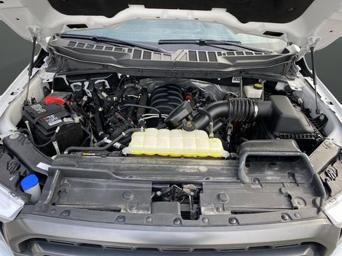 Certified 2022 Ford F150 XLT w/ Equipment Group 302A High image 50