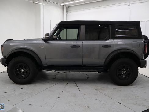 Certified 2023 Ford Bronco Wildtrak image 9