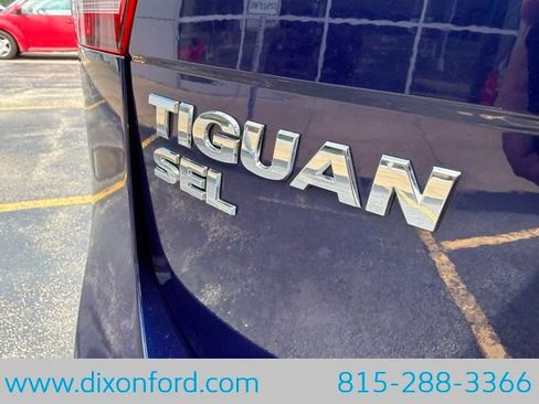 Used 2021 Volkswagen Tiguan SEL Premium R-Line AWD/4WD image 29