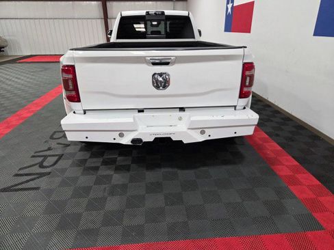 Used 2020 RAM 3500 Limited image 14