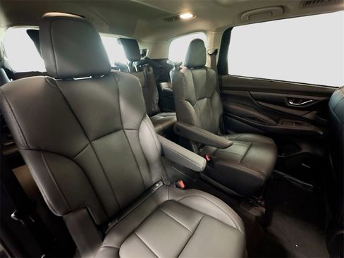 New 2026 Subaru Ascent Limited Bronze image 28