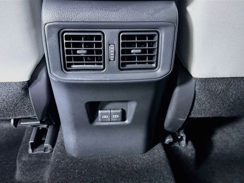 Certified 2022 Toyota RAV4 XLE Premium AWD/4WD image 26