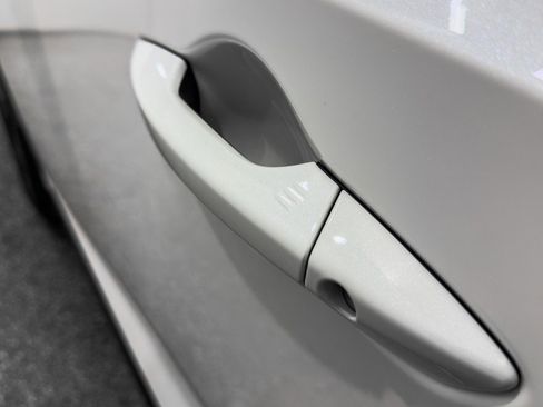 Used 2024 Acura MDX A-Spec image 12