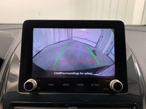 Used 2022 Mitsubishi Eclipse Cross LE image 6