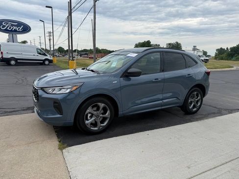 Certified 2023 Ford Escape ST-Line w/ Equipment Group 301A FWD image 6