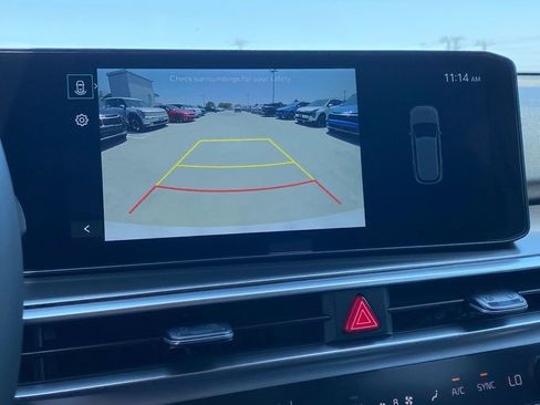 New 2026 Kia Sorento EX FWD image 21